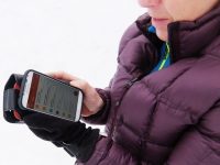 Are Smartphones an insidious barrier to socializing on the slopes? 
Credit: Harriet Wallis